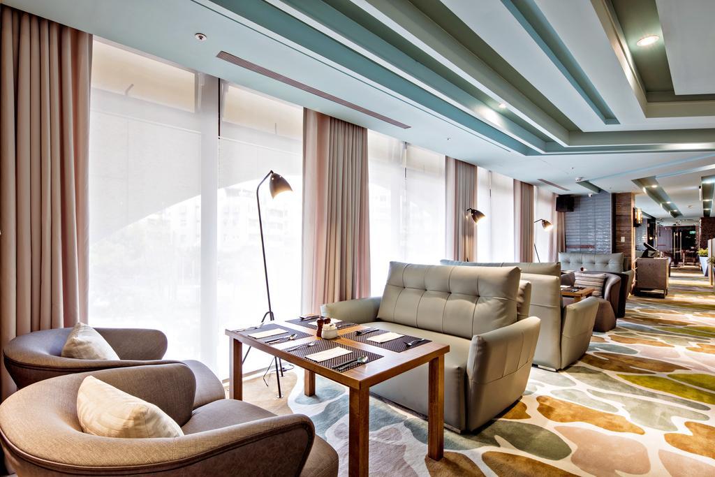 The Ho Hotel Hszincsu Kültér fotó