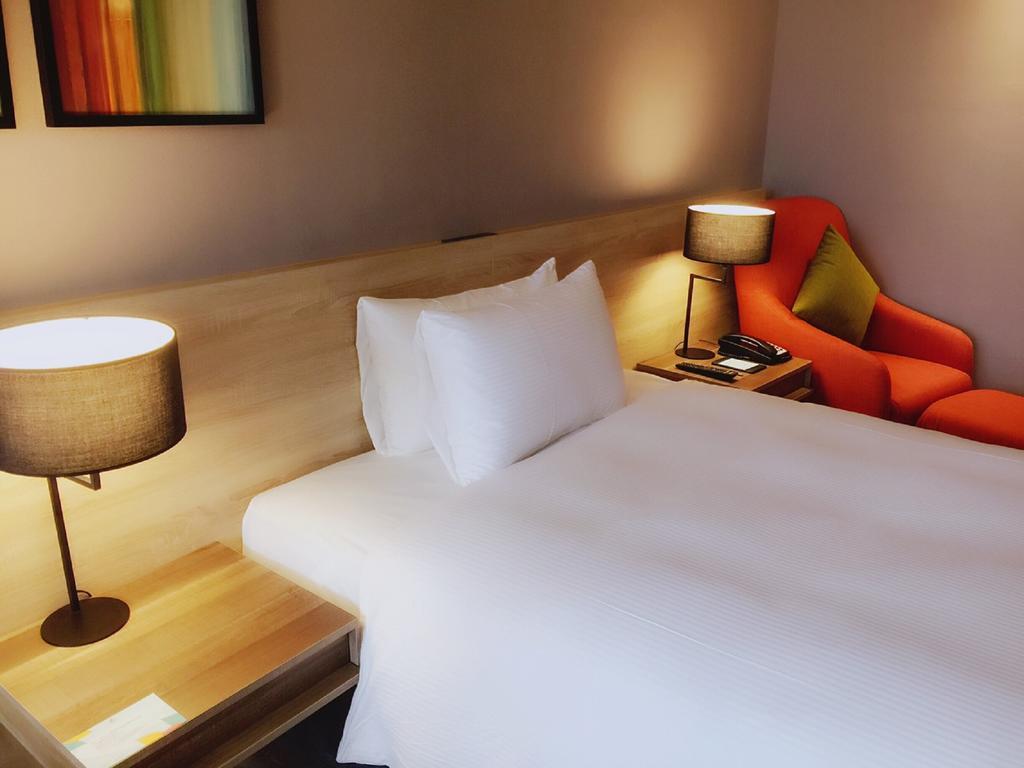 The Ho Hotel Hszincsu Kültér fotó