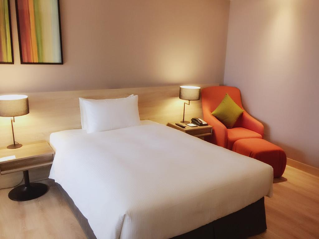 The Ho Hotel Hszincsu Kültér fotó