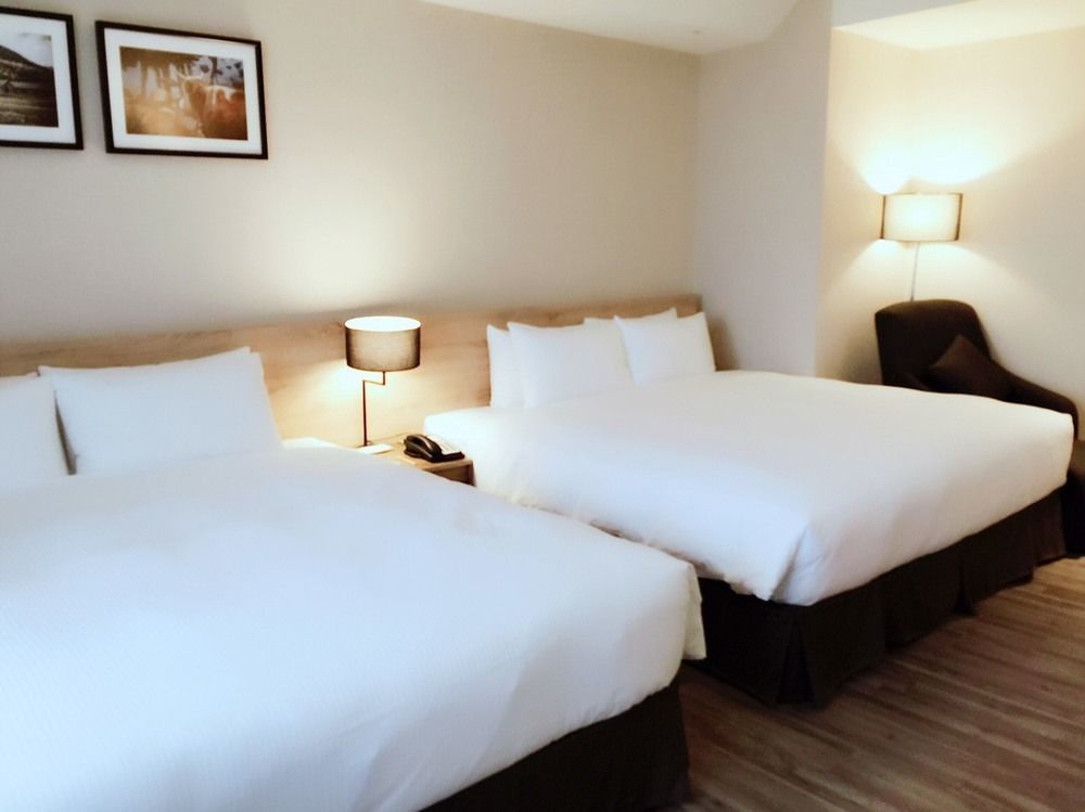 The Ho Hotel Hszincsu Kültér fotó