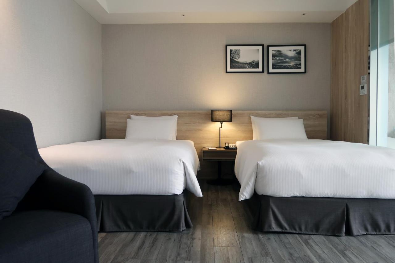 The Ho Hotel Hszincsu Kültér fotó