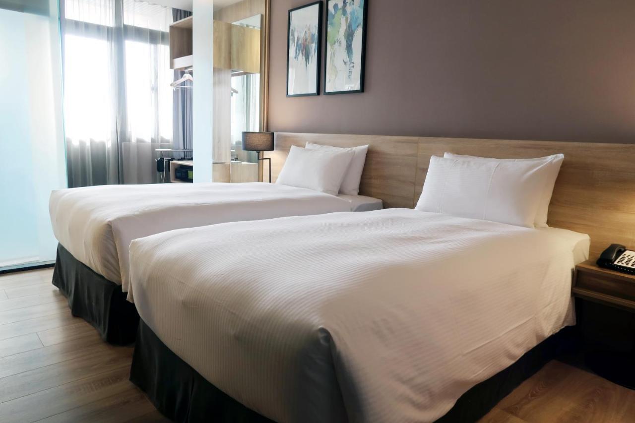 The Ho Hotel Hszincsu Kültér fotó