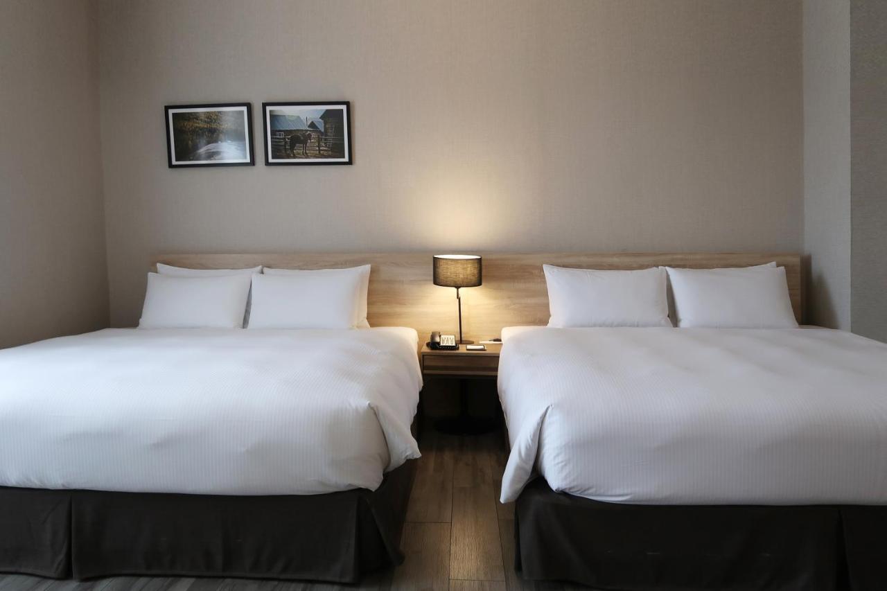 The Ho Hotel Hszincsu Kültér fotó