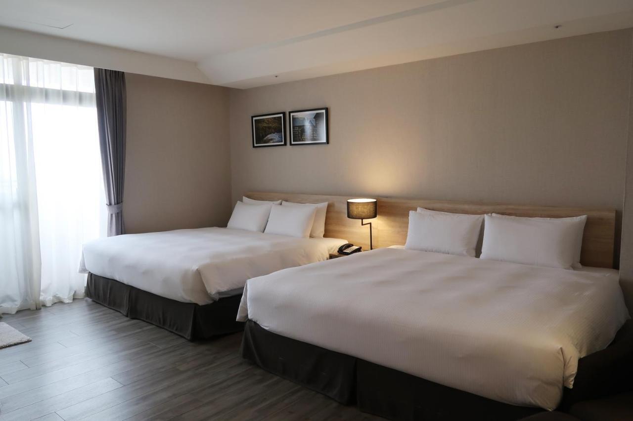 The Ho Hotel Hszincsu Kültér fotó